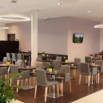 Messe & Airport 3* Stuttgart