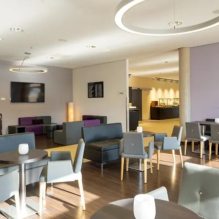 Messe&airport Hotel 3*