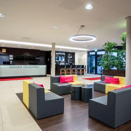 Messe & Airport Hotel 3*
