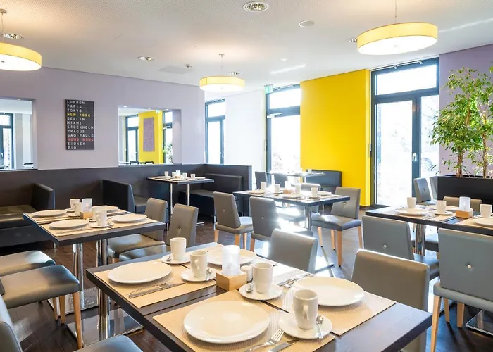 Messe & Airport Hotel