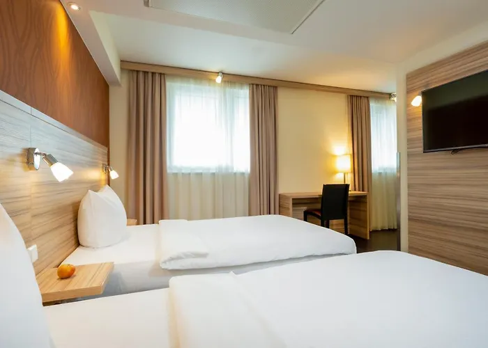 Messe & Airport Hotel