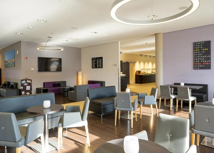 Messe & Airport Hotel 3*