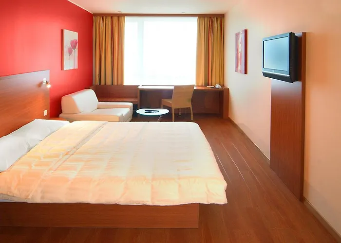 Hotel Messe & Airport 3*