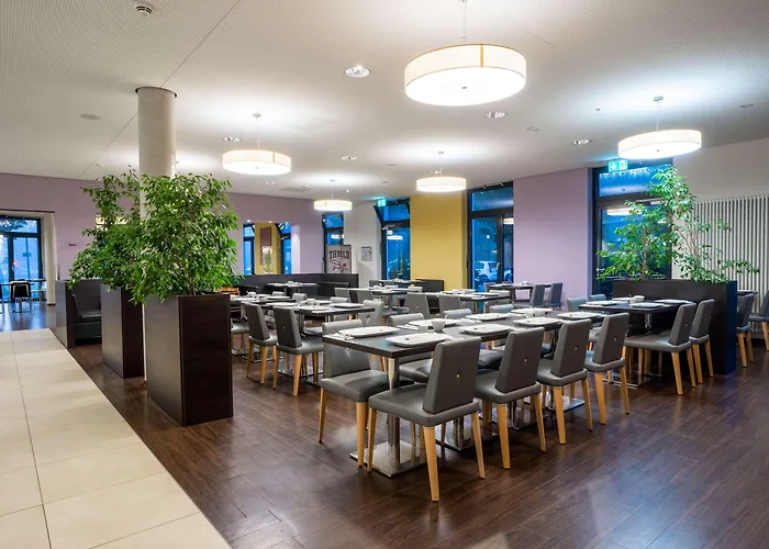 Messe & Airport 3* Stuttgart