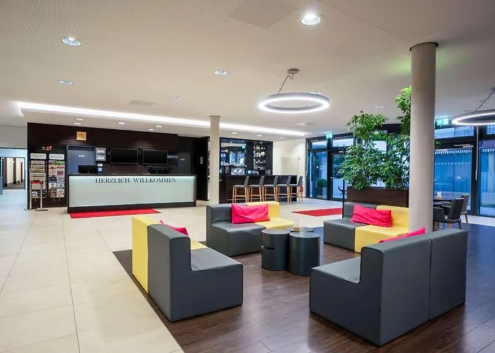 Messe & Airport Hotel 3*