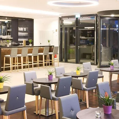 Messe & Airport Hotel